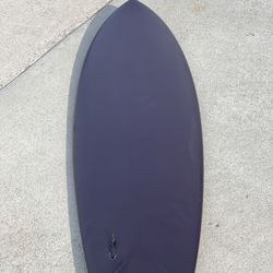 Asymmetrical Fish Surfboard Regular Foot 5’7