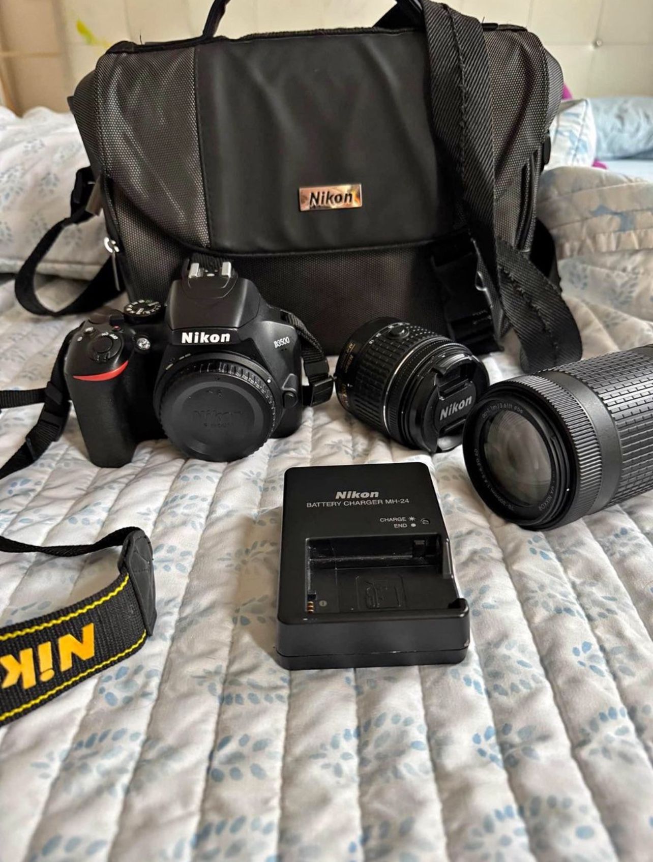 Nikon D3500