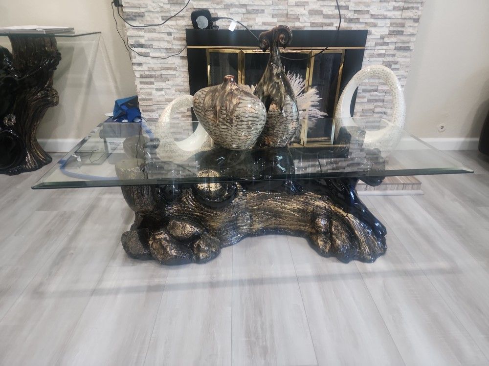 Glas Coffee Table And Side Table And TV Table