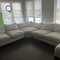 Massive Super Comfortable Sectional Couch –Excellent Condition