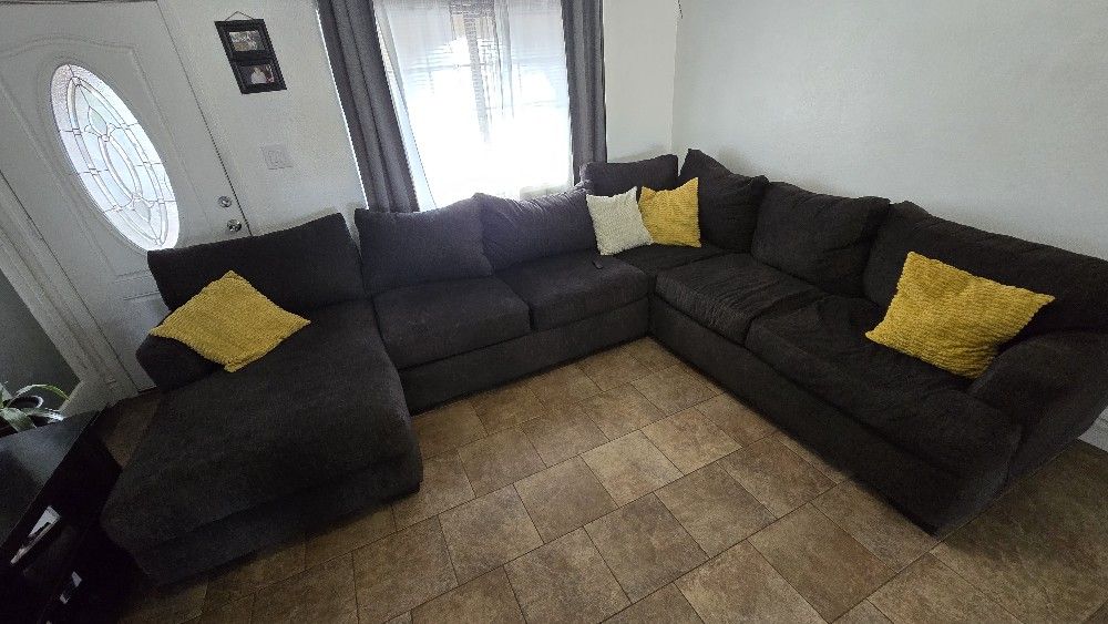 Couch /  Sala