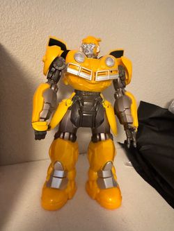 Transformers Hasbro Singing-Dancing DJ Bumblebee (2017) Collectible.