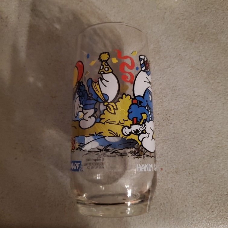 Set Of 12 Smurf glasses