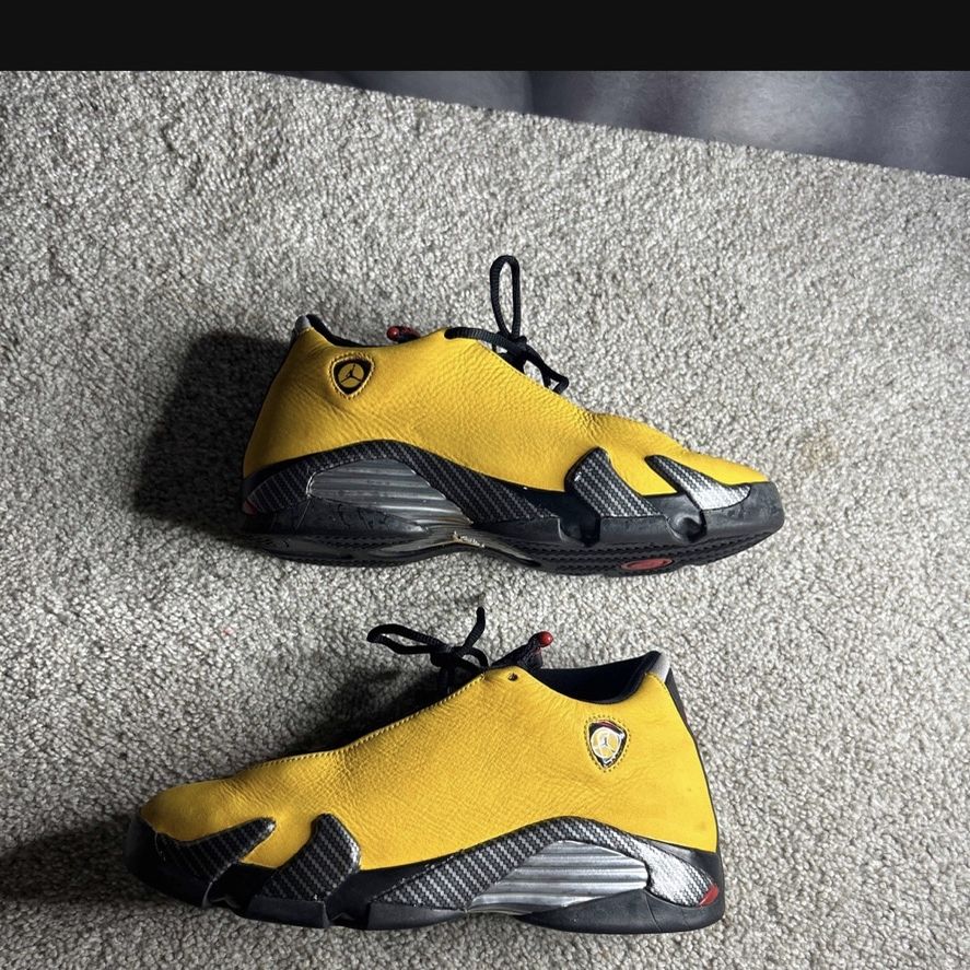 NIKE Air Jordan 14 Laney 100% AUTHENTICATED Yeezy Nike Gucci Louis for Sale  in Lawrenceville, GA - OfferUp