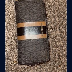 Mk Wallet 30$