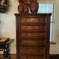 62 Inch -6 Drawer Dresser  All Wood   NO Scratches -like New  $1100. OBO 