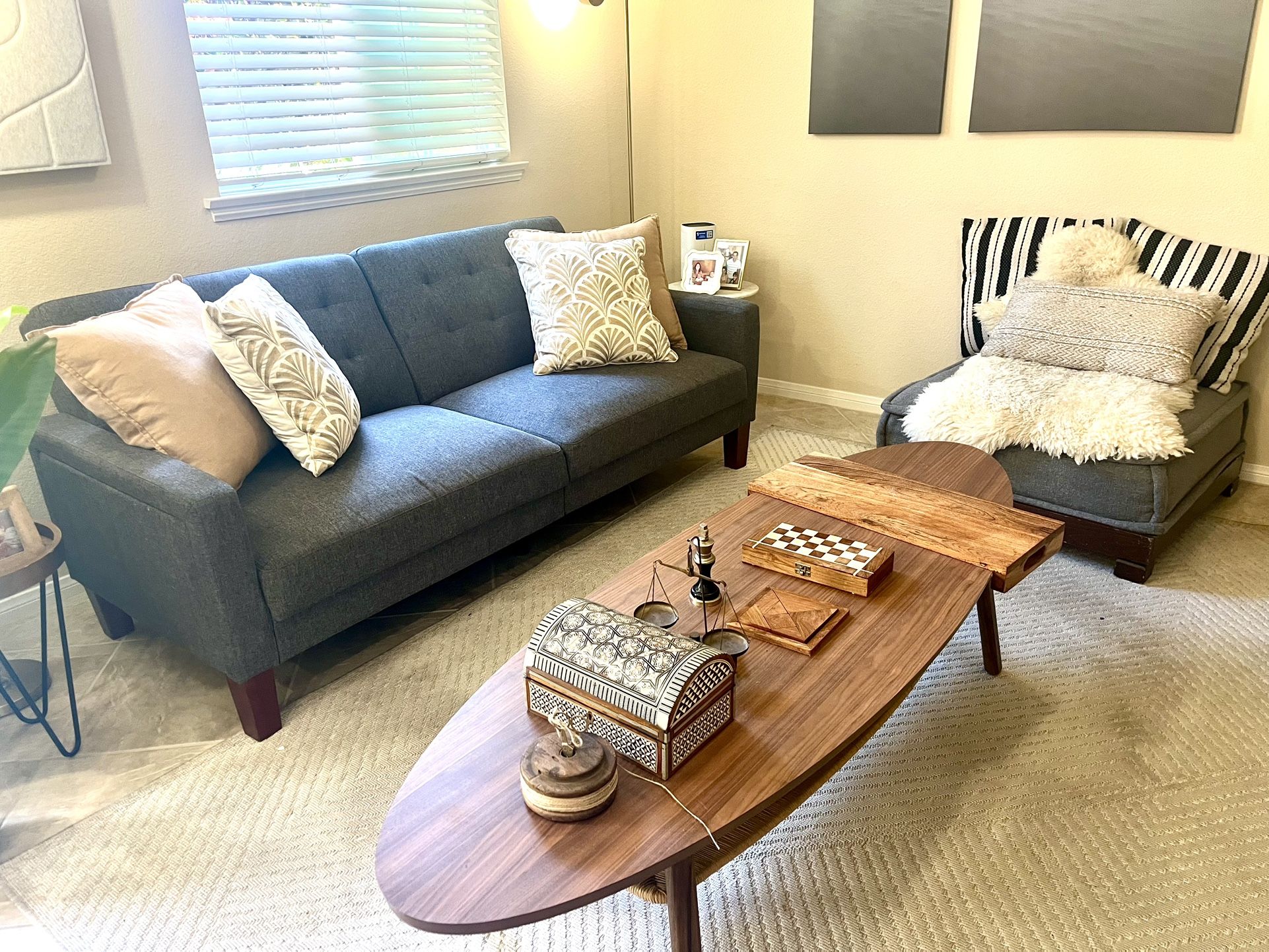 Sofa - linen dark gray