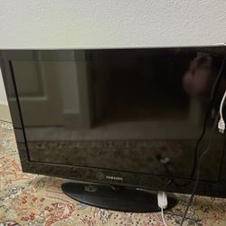 32" Samsung TV