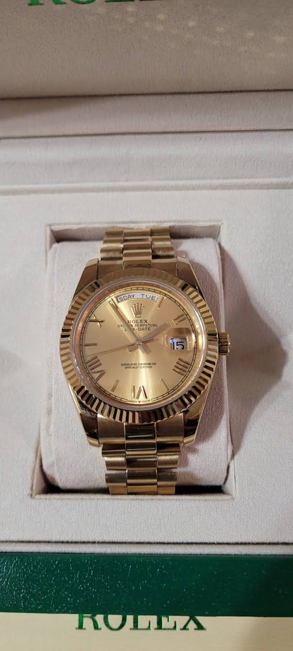 (send offers) 1:1 Gold Day-Date