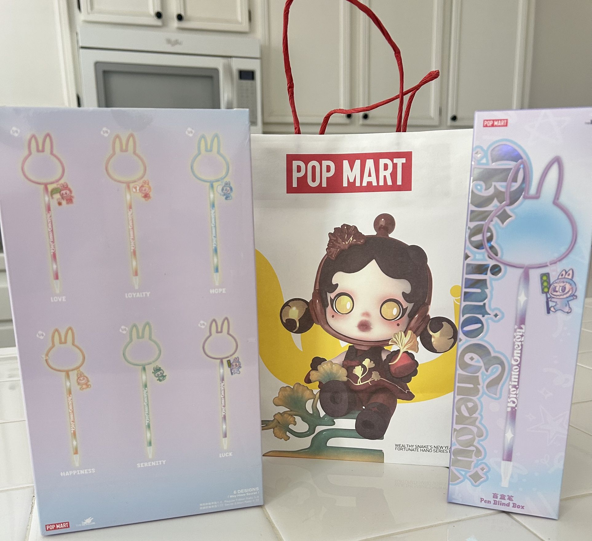 Labubu Big Into Energy The Monsters Pen Set *NEW IN BOX*