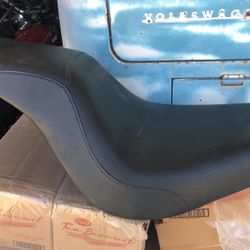 Harley Davidson Dyno Seat