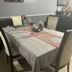 Juego De Comedor De Vidrio (4 Sillas)