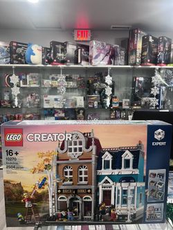 10270 LEGO Bookshop