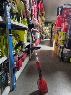 Milwaukee m18 FUEL Cordless String Trimmer