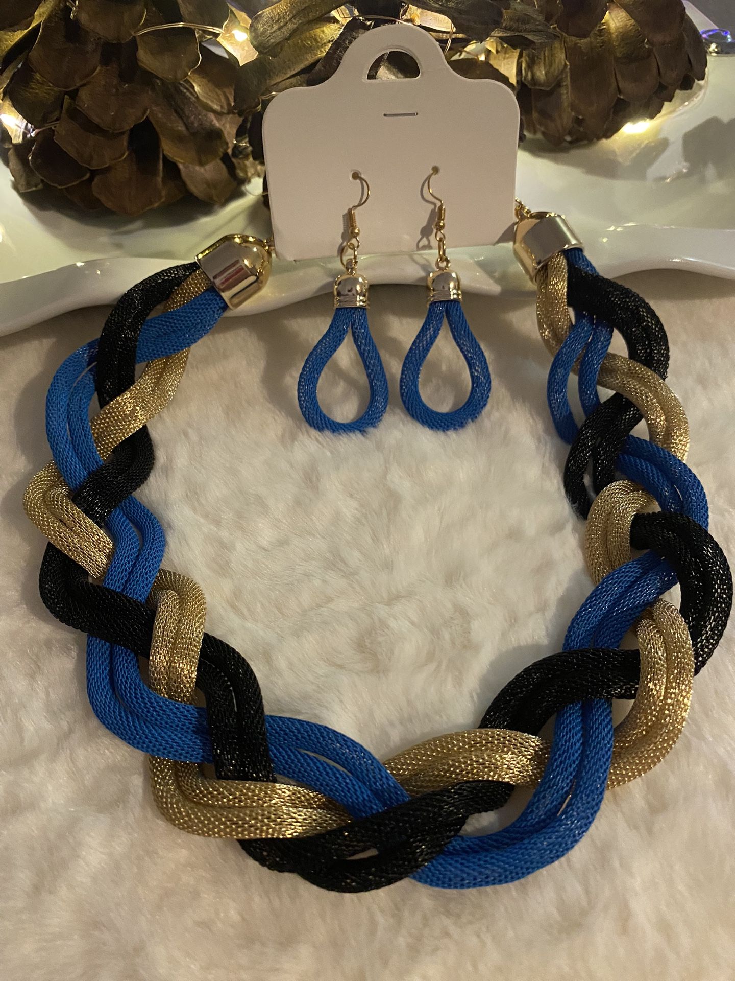 Necklace Set