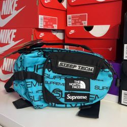 Supreme x the North Face Tech Waist Bag Teal