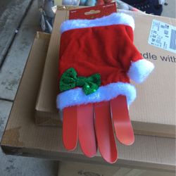 Christmas Gloves