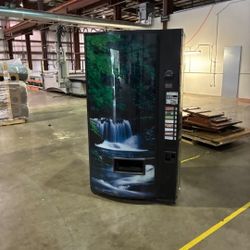 Vending Machine$  350 Delivery Available 