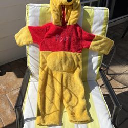 Halloween costume Pooh