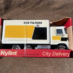 Rare Find **** Vintage Nylint City Delivery Truck