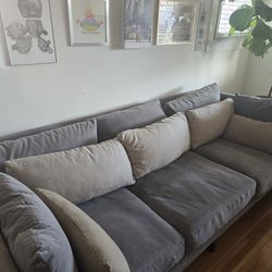 Large Living Spaces Sofa
