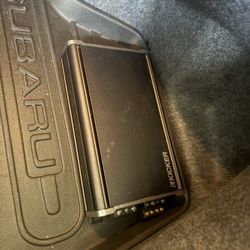 L7 SUBWOOFER 2 KICKER AMPS