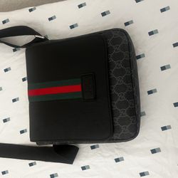 Gucci Cross Body Bag Men 