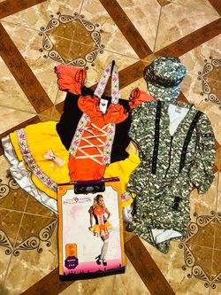 Women's Costumes
