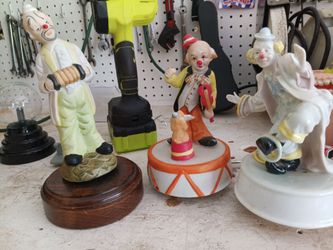 Musical clowns