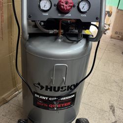 Husky 20 gal 165 PSI Vertical Electric