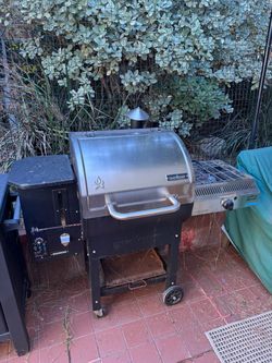 Camp Chef Woodwind Pellet Grill with Sidekick Burner