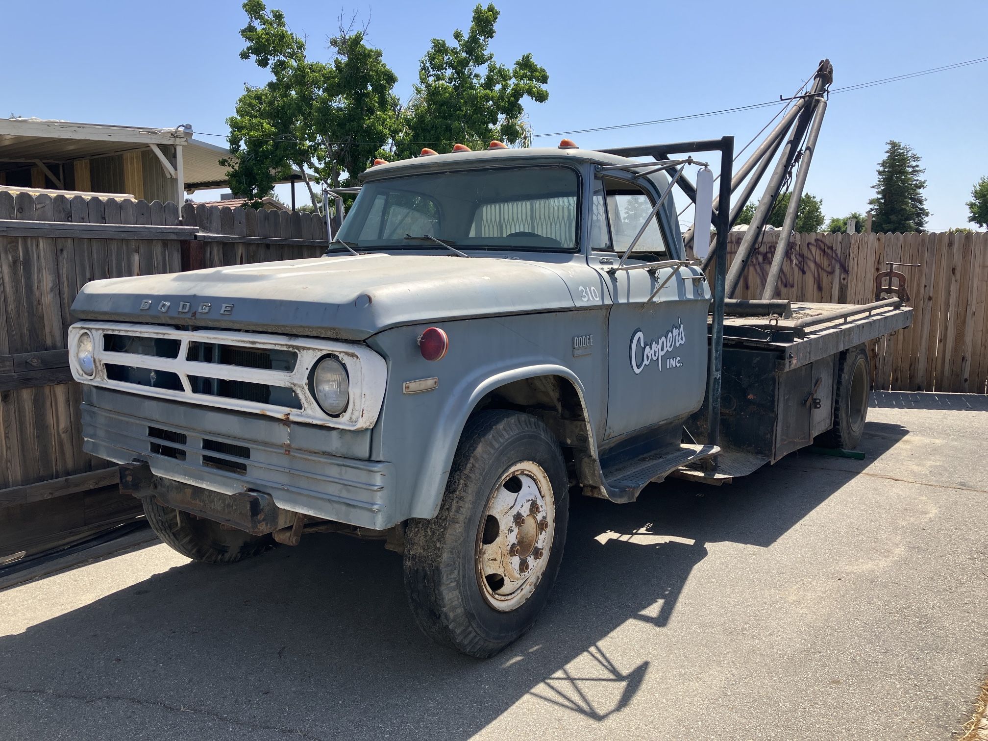 1973 Dodge D500 Flatbed