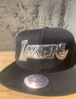 Los Angeles Lakers hat / cap Chrome Laker Logo Snap Back Mitchell & Ness