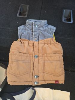 Vest. Chaleco para niños size 18M