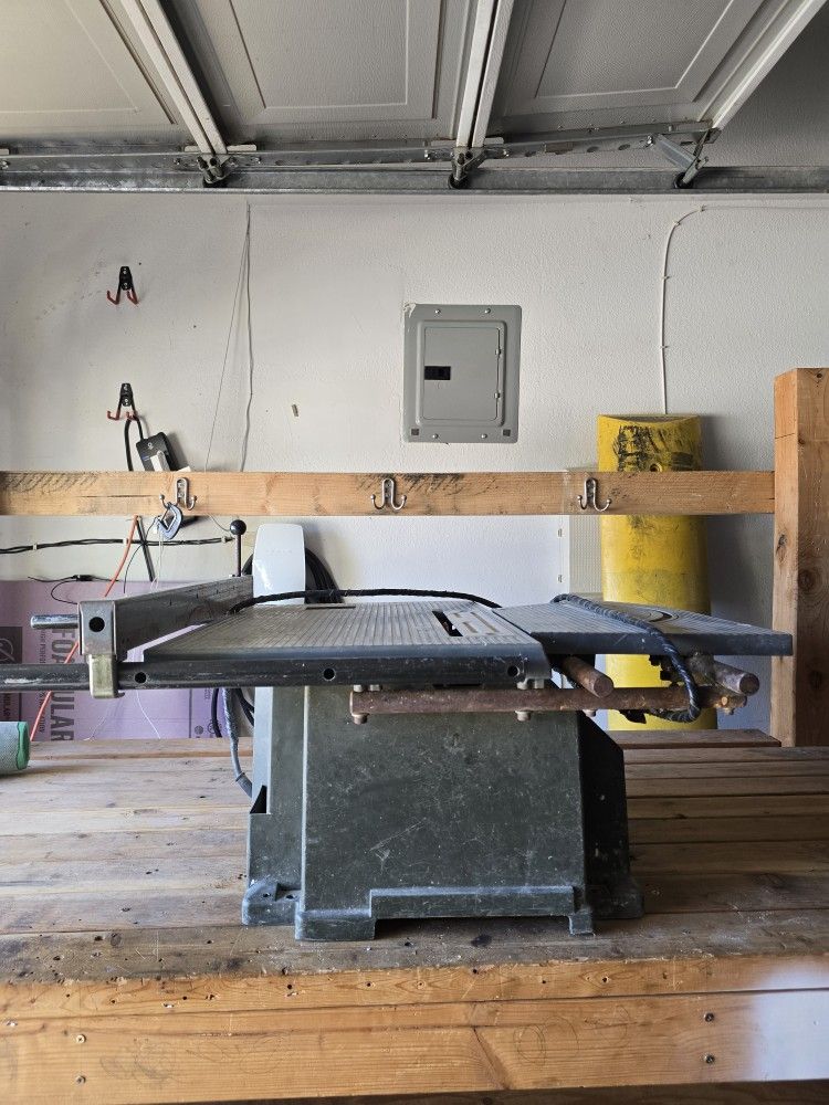 10 Inch Table Saw