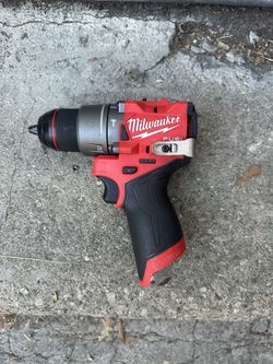 M12 Fuel Brushless Hammer Drill
