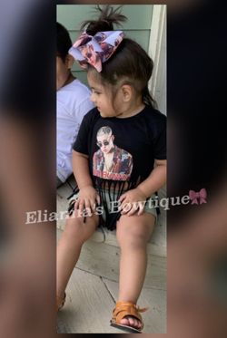 Bad bunny fringe shirt and bow