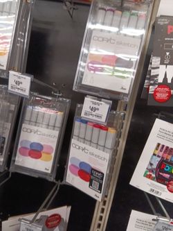 Professional art markers