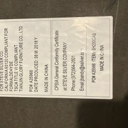 Lift-Top Coffee Table / The Steve Silver Company