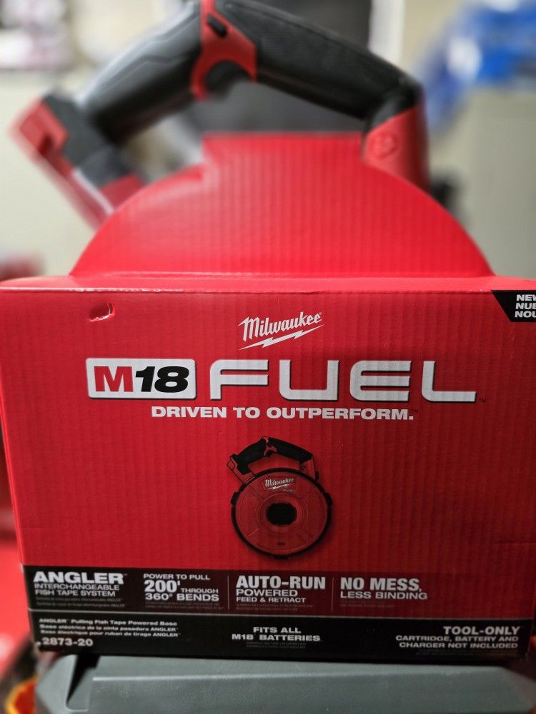 Milwaukee M18 FUEL ANGLER Pulling Fish Tape Powered Base (Bare