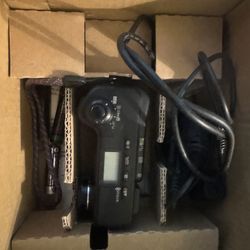 Digital Camera 
