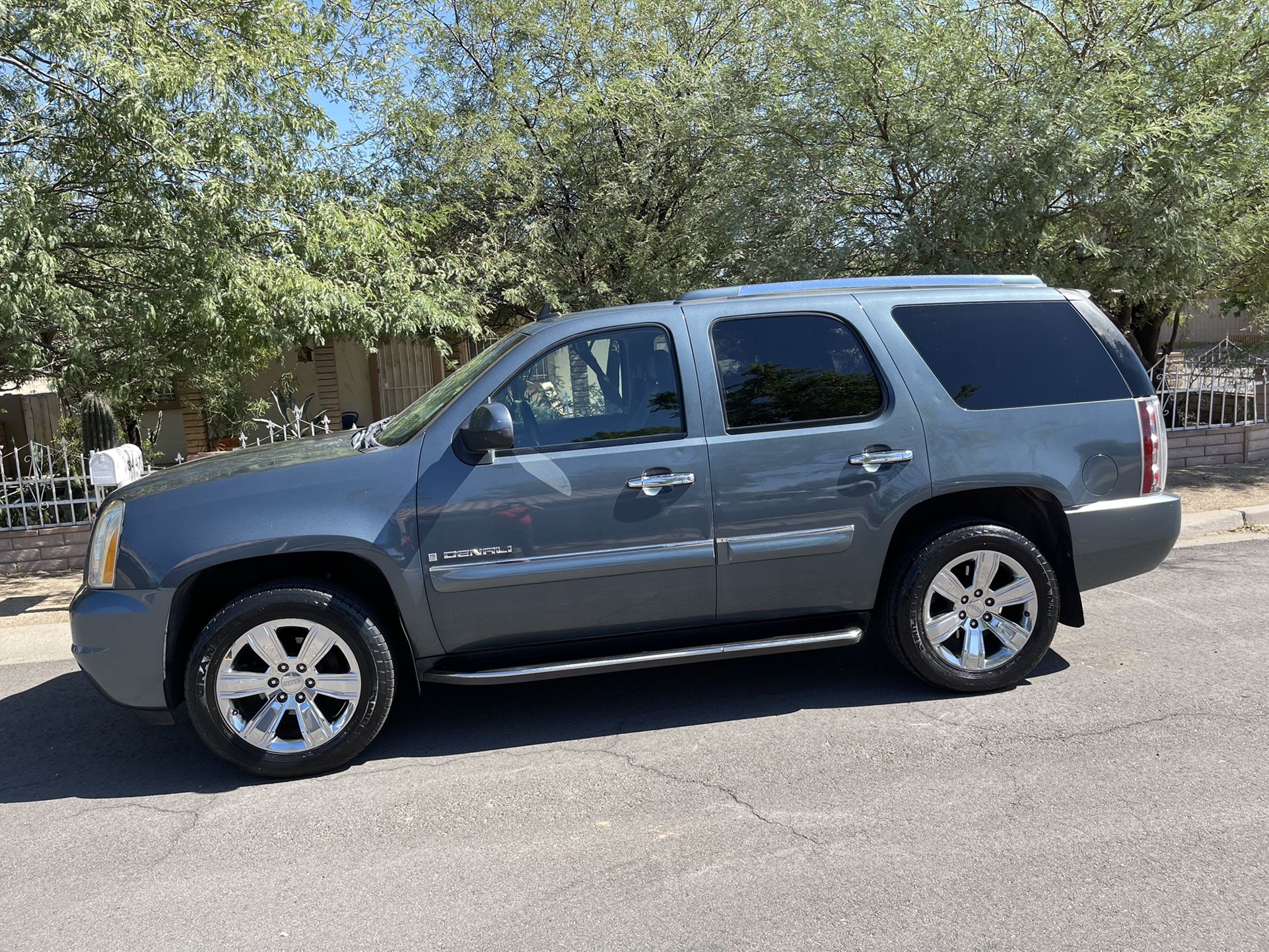 2007 GMC Yukon Denali