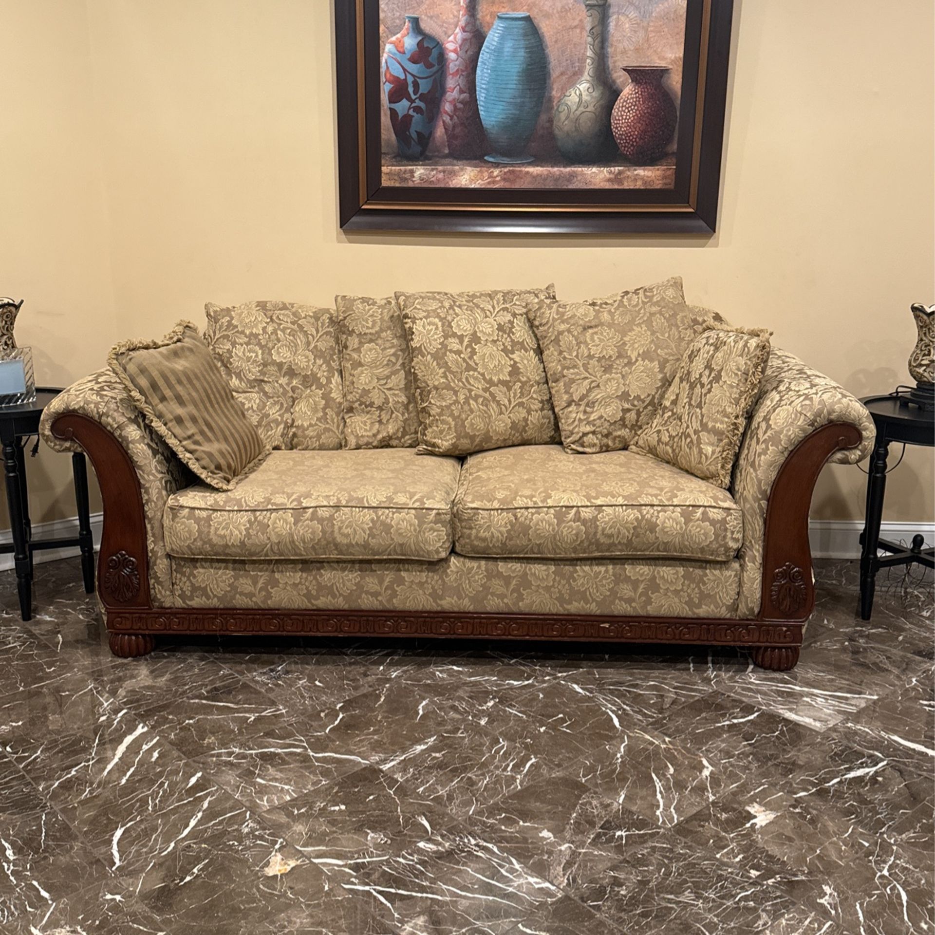 Sofa Set