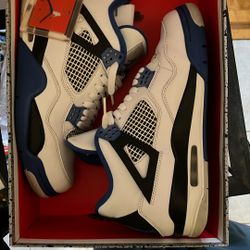 Jordan 4 Size 9 Retro With Box Used 