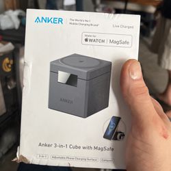 Anker 3&1 Cube With MagSafe