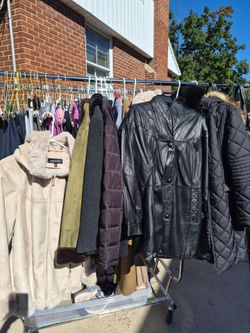 Woman's clothes 12-15