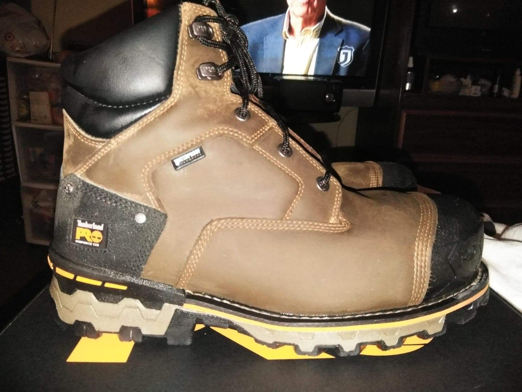 New Timberlands Boondocks work boots for men composite safety waterproof size 10 $125