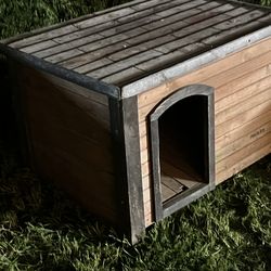 Precision dog house 33.5x25x22
