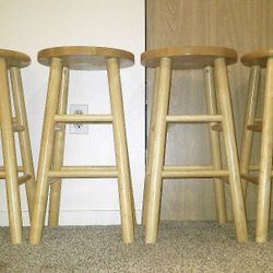 
Winsome - Solid Wood (4) Bar-Stools