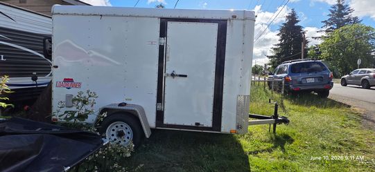 2017 Interstate LoadRunner 6x8 Enclosed Cargo Trailer - Clean Title